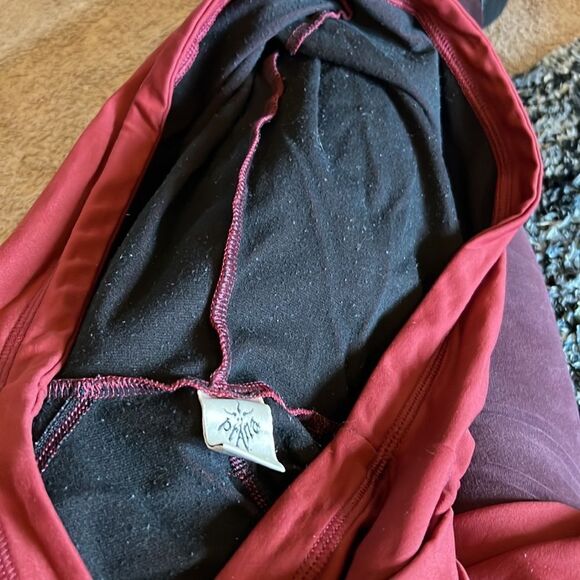 Prana large pullover - Picture 8 of 8